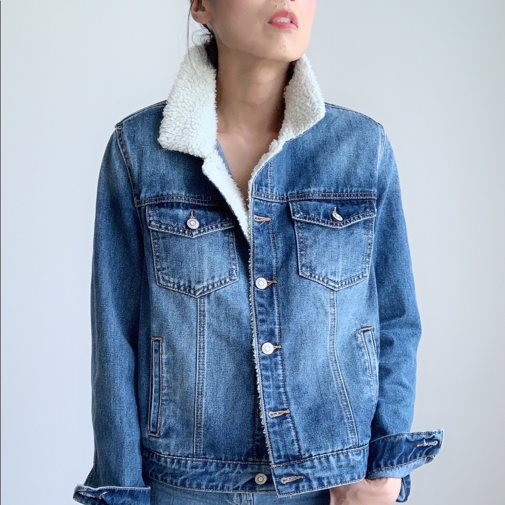 Sherpa Collar Denim Jacket - Picture 4 of 5